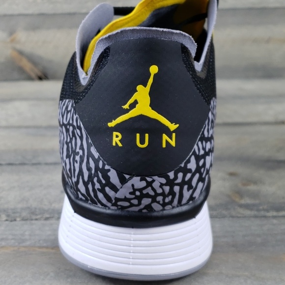 New Jordan 88 Racer 23 Men's Running Shoe - Picture 7 of 7